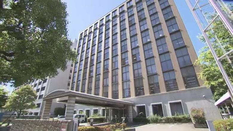 犯行時に自宅に妻ら３人　今治で自宅に灯油まき放火３棟全焼　造船工の男を起訴　延焼住宅にも住人【愛媛】｜FNNプライムオンライン