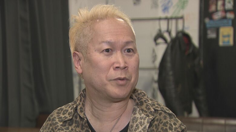 車いすのギタリスト・川崎昭仁さん