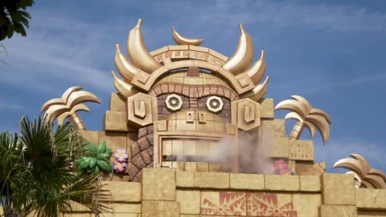 「黄金のしんでん」提供：ユニバーサル・スタジオ・ジャパン