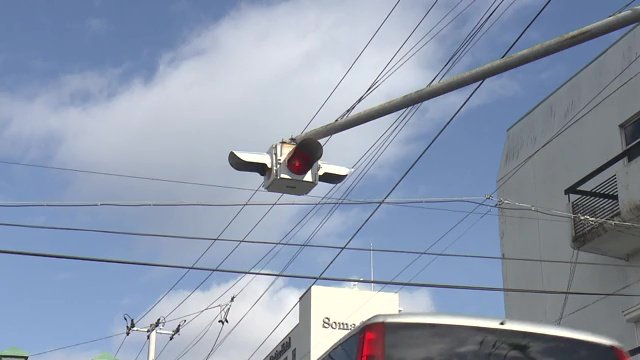 1本のアームしかないので耐震性にも不安