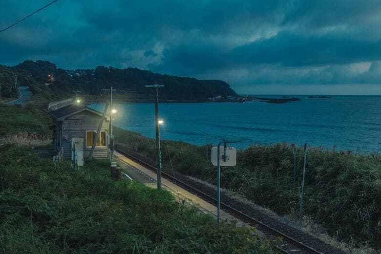 五能線驫木（とどろき）駅／青森県（2024年7月撮影）