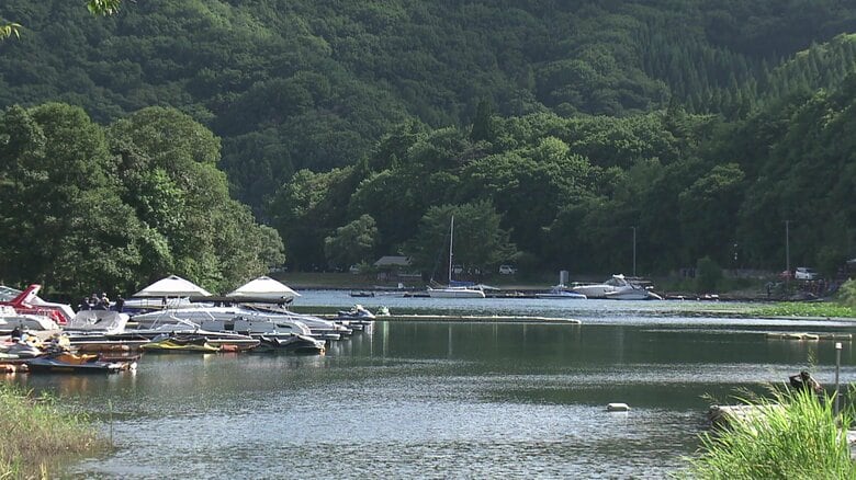 事故が起きた猪苗代湖（福島県会津若松市）
