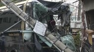 「事故のことはよく覚えていない」運転手に持病の疑い　電柱に衝突の観光バス運営会社を家宅捜索　東京・江戸川区