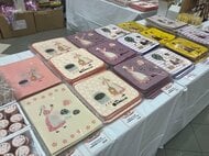 会場限定販売の文具や全国から取り寄せたクッキー缶など集結…岡山市のイオンモール岡山でイベント【岡山】