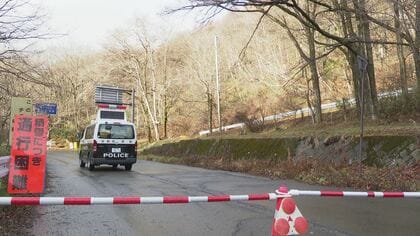 「事故起こしパニックに」車ではね30km先の山林に85歳男性を遺棄　血痕流し“事故の隠蔽”図ったか…32歳男逮捕