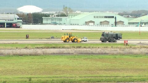 小松空港で滑走路にひび割れ　今年2月も一時閉鎖で欠航相次ぐ