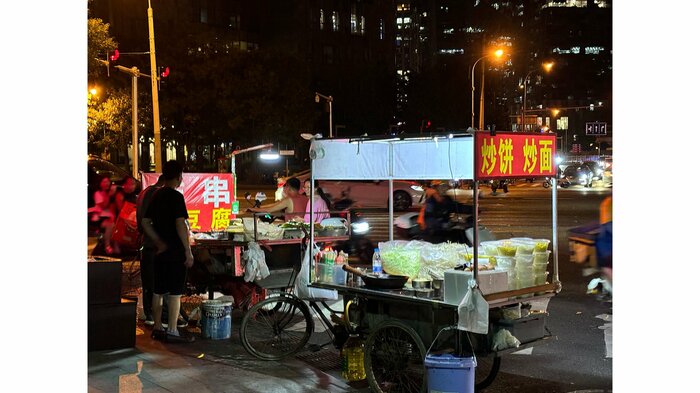 中国の夜の屋台は激減した印象がある（写真は北京市）