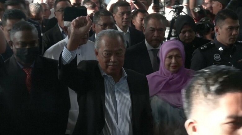 マレーシア元首相を逮捕　コロナ政策で汚職容疑　建設業者を支援、見返りに資金還流か｜FNNプライムオンライン