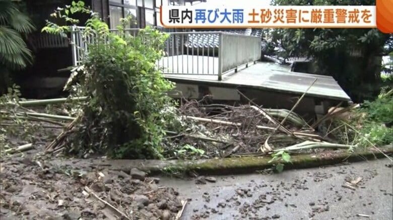 新潟県内“大雨”再び…住宅の中に土砂流れ込む被害も「避難が30分遅かったら…」下越・佐渡は土砂災害に厳重警戒を｜FNNプライムオンライン