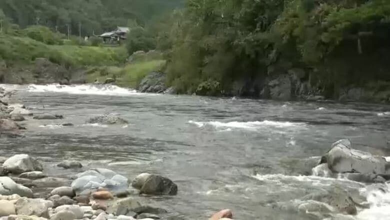 アユ網漁の仕掛けを外しに…川で73歳男性が溺れて死亡 仕掛けの下流で川底に沈んだ状態で見つかる｜FNNプライムオンライン
