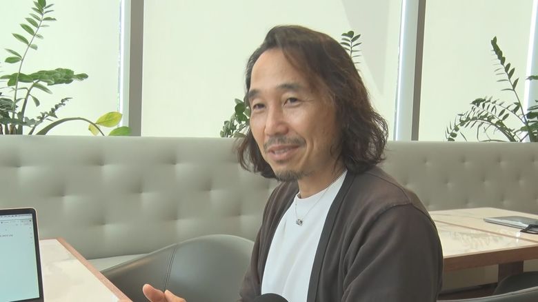 新メニューの打ち合わせをするディーン&デルーカ ハワイ・高橋陽平社長
