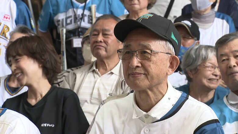 大きくため息をついた下畑英二さん