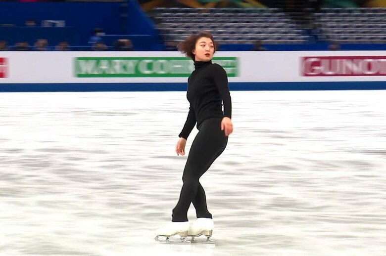 公式練習を行う坂本花織