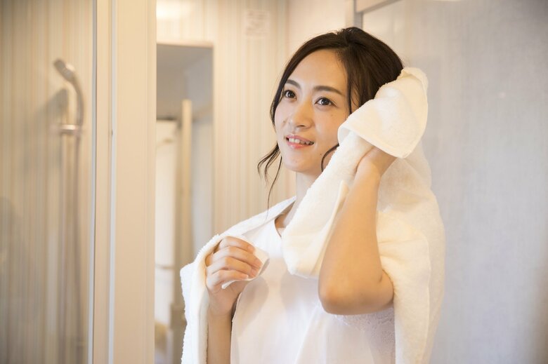 脱衣所を暖めておこう（画像はイメージ）