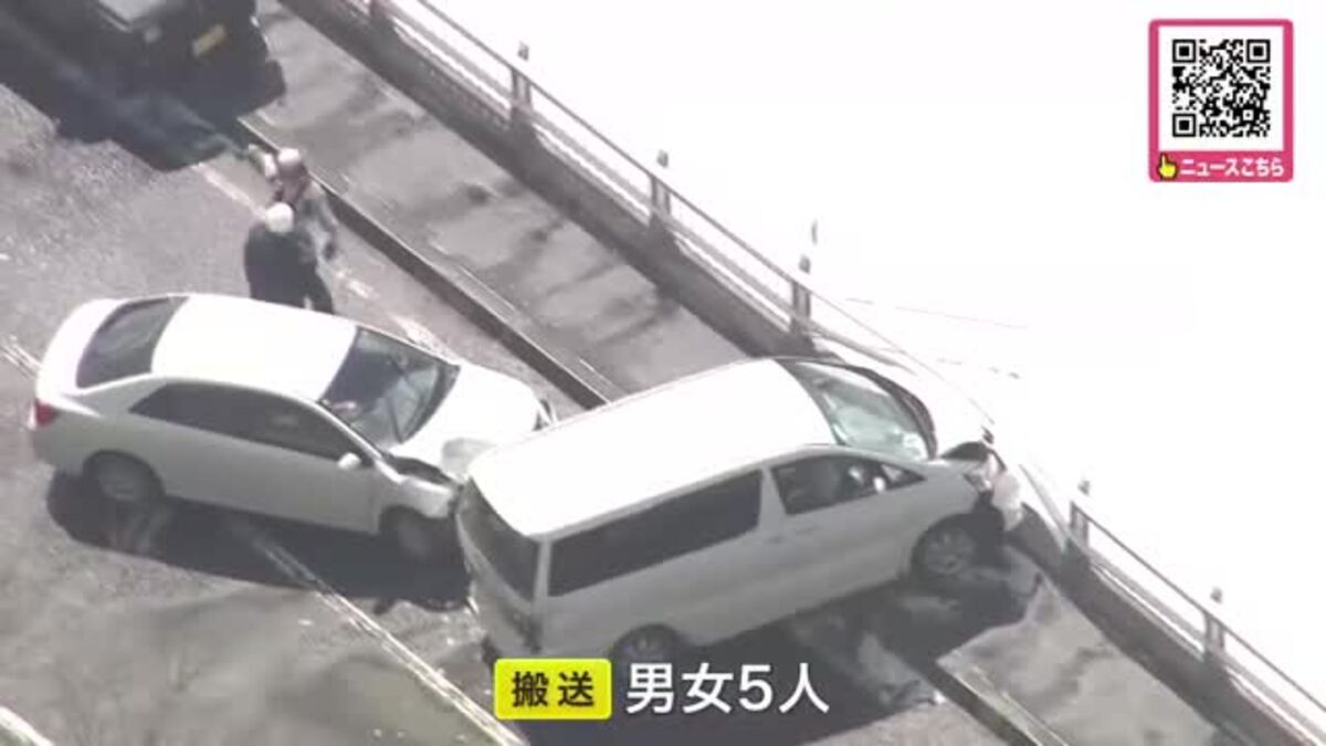 YH　事故処理車　2台 T字路の交差点で車2台が衝突する事故…運転手2人命に別条なし