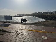 【変死体】『マネキンのようなものが浮いている』海で発見されたのは”マネキンではなく人”と判明…その場で死亡確認…一部が白骨化し死後数日以上が経過か〈北海道釧路市〉