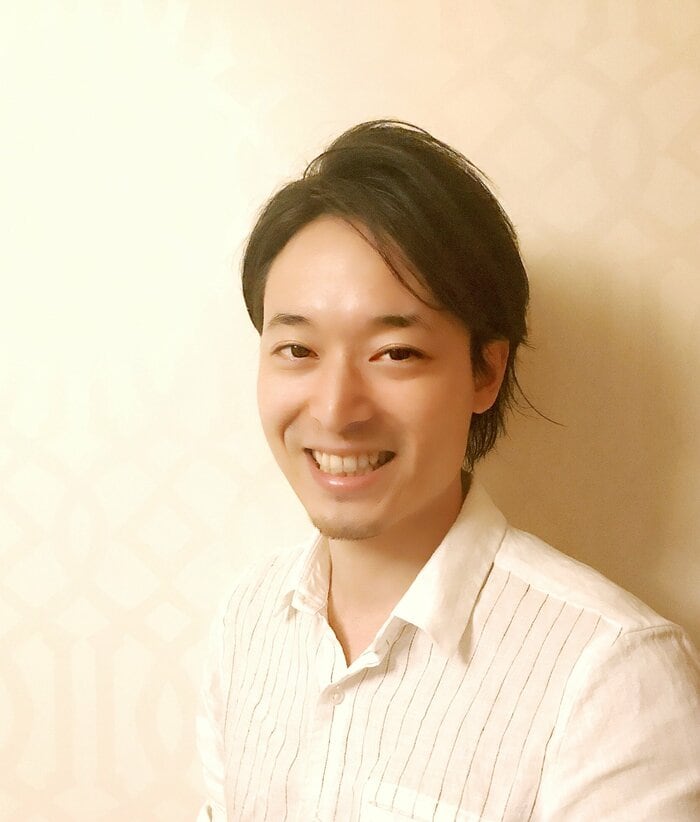 「体温の変化を上手に促すと睡眠の質を高めることができる」と話す睡眠健康指導士の加賀照虎さん