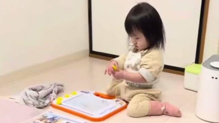 流菜ちゃん(当時2歳・平被告のYouTubeより)