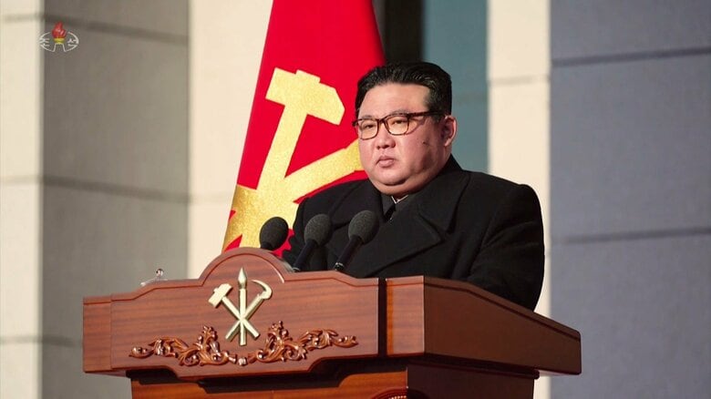 韓国を第一の敵対国とみなし「常に臨戦態勢維持」　北朝鮮･金総書記が演説　朝鮮人民軍創設76年式典で｜FNNプライムオンライン