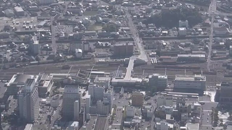 【速報】JR西日本山陰支社管内で全ての列車の運転見合わせ　午後4時半ごろに発生し約20分後に再開｜FNNプライムオンライン