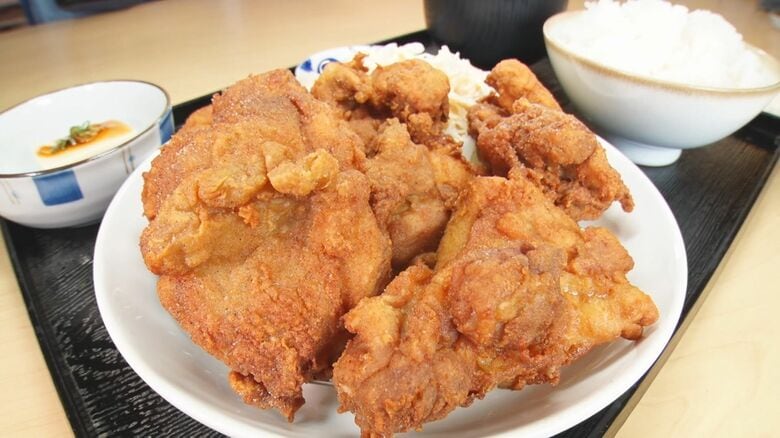 ドライバーの心ガッチリつかむ…トラック用品専門店が隣に『デカ盛り食堂』シャワーも完備とニーズ捉え大繁盛｜FNNプライムオンライン
