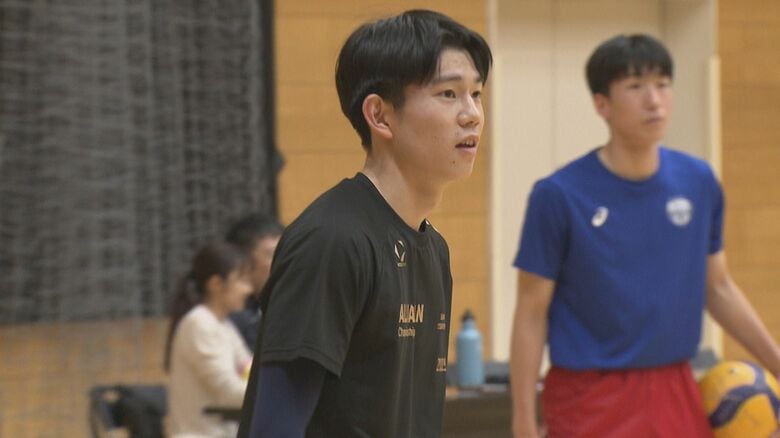 アウトサイドヒッター・内村大斗選手（3年）