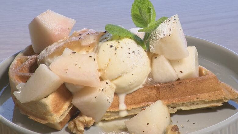 そばワッフル ピーチ（1180円）