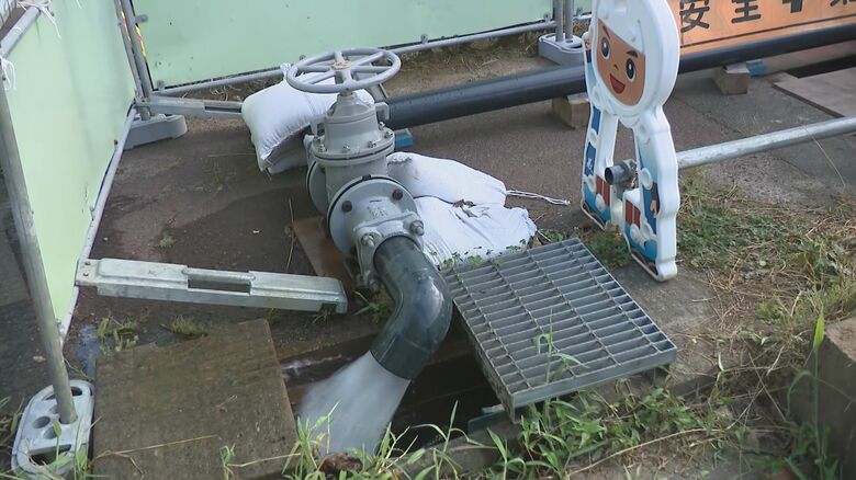 消雪用の井戸から緊急取水