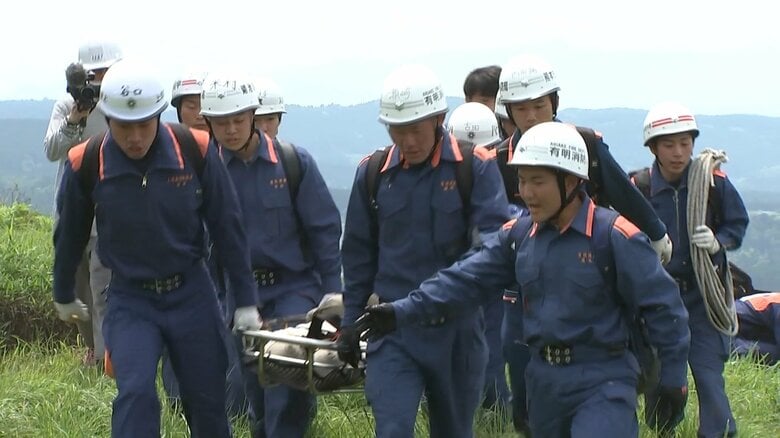 搬送訓練の様子