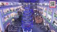 “ひと足早い”クリスマスツリーが点灯―サッポロファクトリーで『ジャンボクリスマスツリー』が登場！音楽に合わせ光の色が変化する「ショータイム」も〈北海道札幌市〉