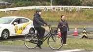 事故を目の前で再現も…外国人留学生向けの交通安全教室　自転車の交通ルールを体験通じて学ぶ　福岡・小郡市