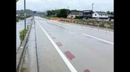 東かがわ市の国道１１号で軽自動車と原付バイク２台が正面衝突　男子高校生２人が死傷【香川】