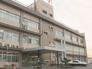 精力剤と偽って睡眠剤飲ませ強盗か…ホテルで22歳女性眠らせ7万円相当盗んだ疑い 54歳警備員の男逮捕