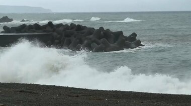 台風14号 関東も大荒れの恐れ…3連休の中頃まで強風の影響に注意