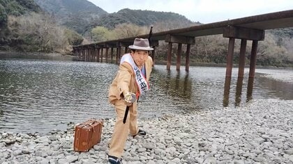 「お笑いは魔法の妙薬」一度諦めた芸人の夢を50歳で再挑戦！28年かけ全国制覇達成“土佐の寅さん”【アスヨク！】