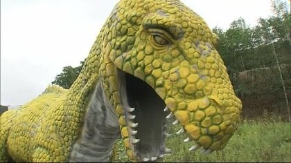 あの人気者が事故に…不運「きのこ王国」のマスコット『恐竜のマイケル』トラックに”はねられ”重傷？【北海道発】