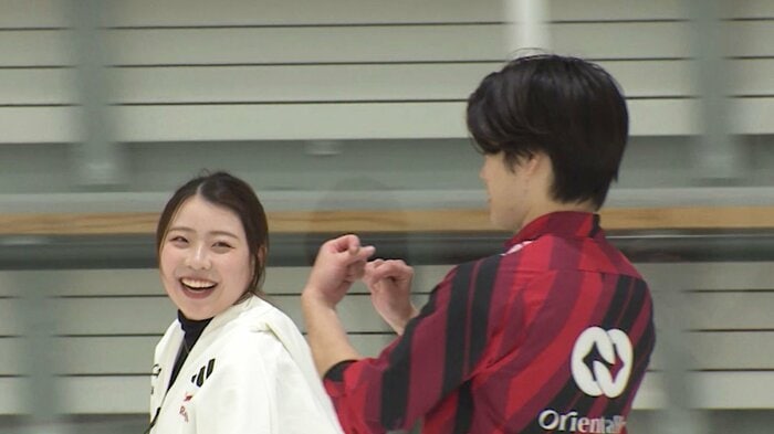 練習中も笑顔が絶えない2人