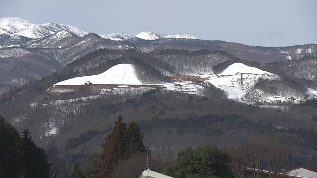 建設が進む先達山 福島市内では26カ所で建設計画がある
