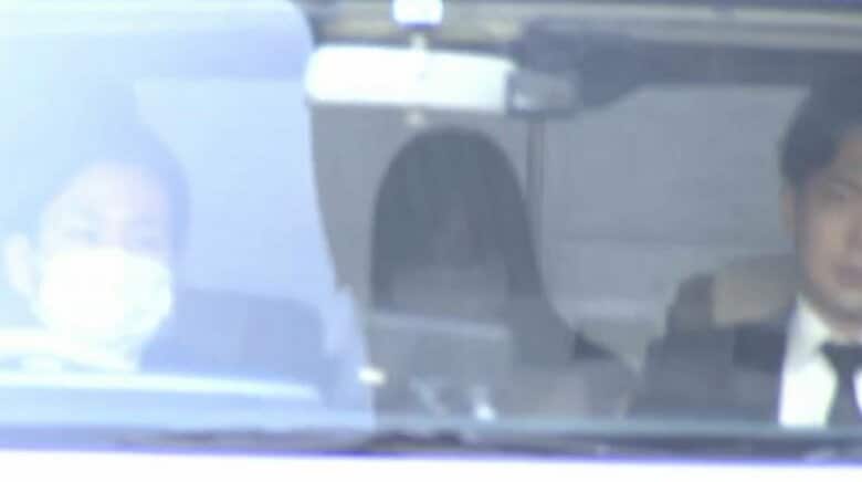 「女1人での犯行は可能」事件の“3つの謎”を元捜査一課長が考察　夫婦の遺体を床下に遺棄…息子の元恋人フィリピン人女逮捕　｜FNNプライムオンライン