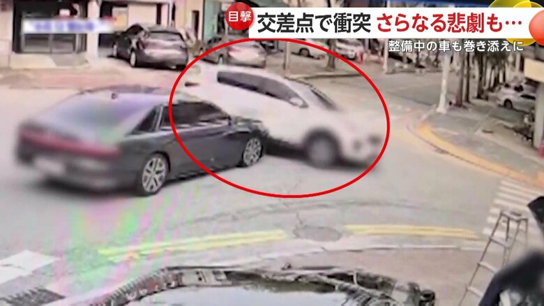 2台の車が二重事故を起こす瞬間（韓国・高陽市）④