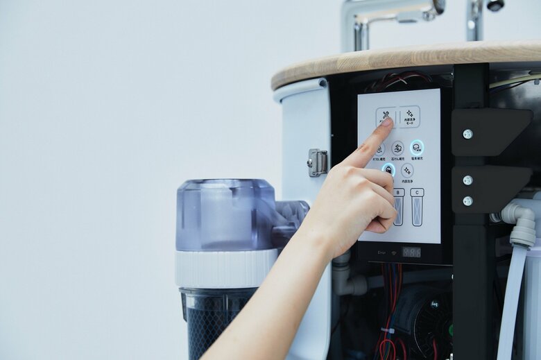 メンテナンス用のボタンも搭載