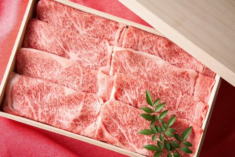 お歳暮に経済的負担を感じる人も（画像はイメージ）