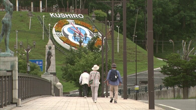 釧路では真夏でも長袖を着た人が多い（2023年7月）