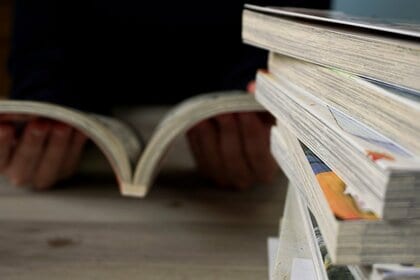 月に1回以上マンガを読む20代~40代男女の6割以上が、電子媒体でマンガを読んでいる!株式会社双葉社が「マンガの利用実態」に関する調査を実施!