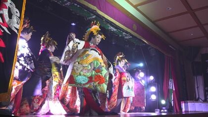挑戦】「こんな世界があるのかと…」高校卒業後に“大衆演劇”の世界へ