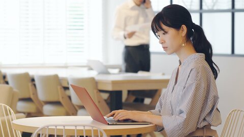 ひとりで行う自己分析には限界がある！ありもしない正解を求め思わずはまってしまう「4つの罠」と自分だけの視点の狭さ