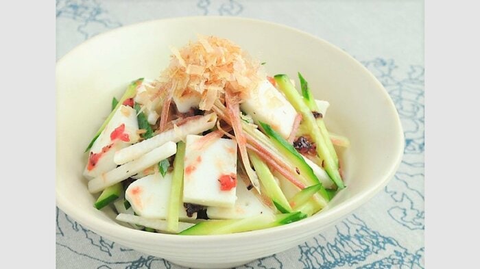 お勧めレシピ「はんぺんときゅうりと長いもの梅肉あえ」(提供:紀文)