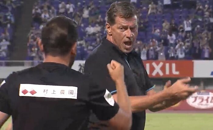サンフレッチェ広島・スキッペ監督
