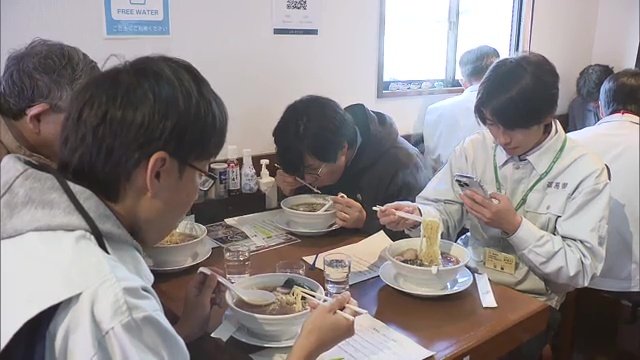 試食会の様子