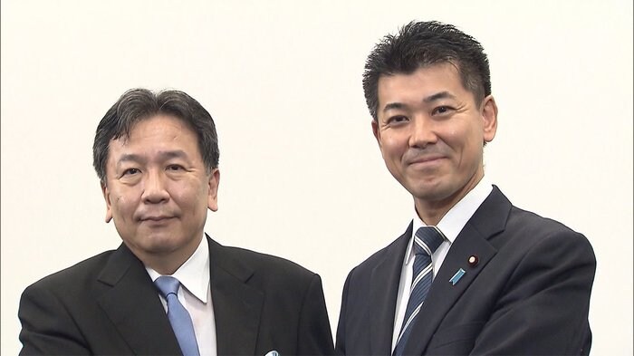 泉健太氏と枝野幸男氏 一騎打ちの論戦 “合流新党”代表選告示